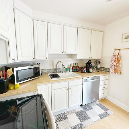 Ferienwohnung Cozy, Private Loft 15 Min Away From Downtown Detroit Grosse Pointe Park Exterior foto