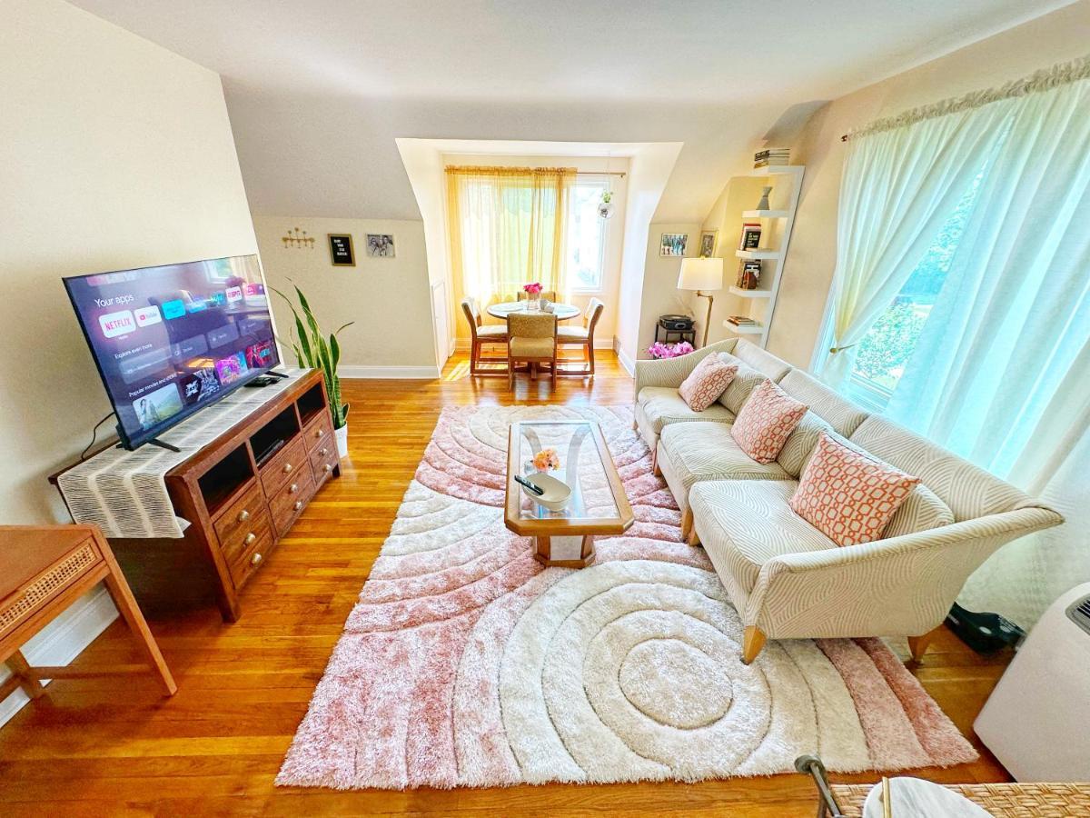 Ferienwohnung Cozy, Private Loft 15 Min Away From Downtown Detroit Grosse Pointe Park Exterior foto