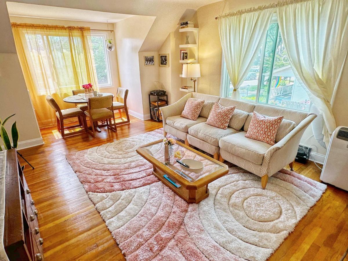 Ferienwohnung Cozy, Private Loft 15 Min Away From Downtown Detroit Grosse Pointe Park Exterior foto
